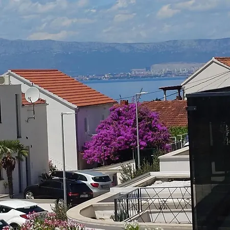 Apartman Octopus Sutivan